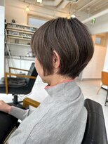 ハーツ(Heart's) 白髪ぼかし/イメチェンヘアスタイル/前髪カタログ/ショートボブ