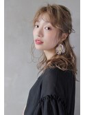 ハイトーンこなれアレンジ前髪ロング20代　30代