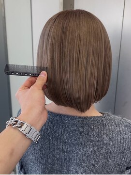 ビューナゴヤ 名駅(VIEW NAGOYA) ハイトーンボブ/ハイトーン/ミニボブ