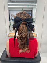 私服にも合うゆるふわポニーテール【清板】