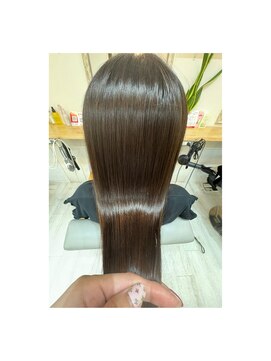 キーロ センター南(kiiro) うるちゅる縮毛矯正