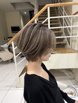 ガレリア オリジン(GALLARIA ORIGIN'S) バレイヤージュ×ショートボブ