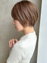 アフロート トウキョウ(AFLOAT TOKYO)&nbsp;前下がりひし形ショートボブ30代40代50代くびれヘア丸顔面長銀座