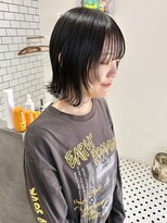 ミー(me.)&nbsp;黒髪ボブ　ミディアムウルフ