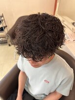 シー 白楽町エスパーク店(she.) シャドウパーマ