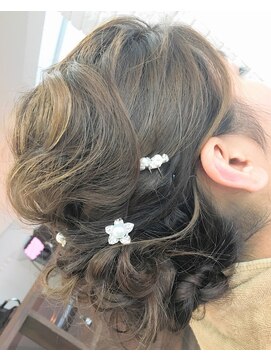 クラン ヘアーアンドスタジオ(CLAN hair & studio) パーティーアップ