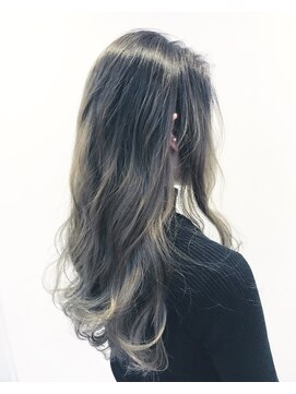 ハビット (habitt) 【habitt】モノトーンがカッコイイ！グラデーションスタイル☆