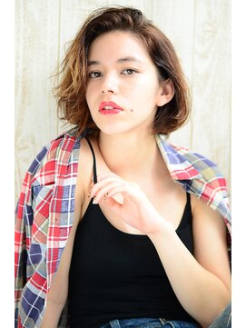 ナイン 麻布十番(NINE) NINE視線一人占め☆愛されゆるっとふわっとセミロング　切りっぱ