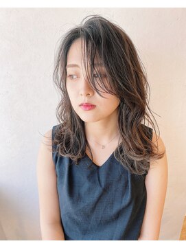 リアン(Lien) 透明感アッシュ/MARINA