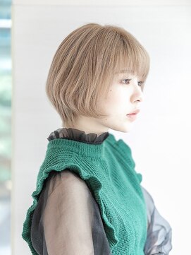 アフロディーテ ギンザ 秋葉原店(APHRODITE GINZA) セクションカラー/グラデーションカラー/ペールベージュ/秋葉原