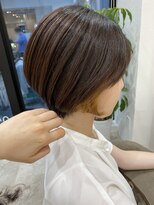 エンタリティ(entality)&nbsp;丸みショート×インナーカラーstyle