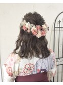 ハーフアップ波ウェーブ卒業式ヘアドライフラワーヘアアレンジ
