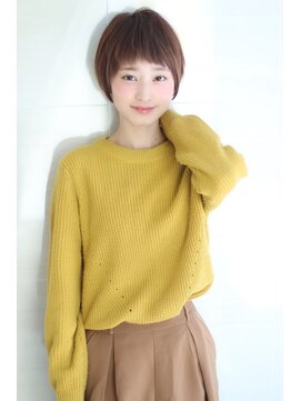 オーロ 緑地公園店(ORO) ことりベージュネイビーカラー毛先パーマ小顔ワンサイドショート