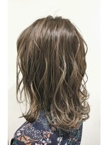 ニッチ(NICHE)&nbsp;【NICHE HAIR（ニッチ ヘアー】【西鎌倉】ミルクティーベージュ