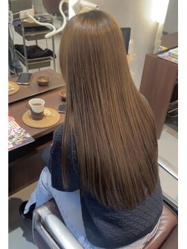 ヘアーメイクチック(HAIR MAKE CHiC) 透明感溢れるブラウンカラー