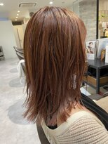 アチェロ(acero) 外ハネミディ美髪似合わせカットうるツヤ