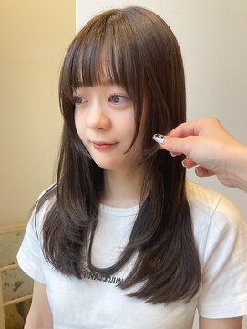 バイオレット ナゴヤ(Violet Nagoya) 小顔カット姫カットレイヤーカットぱっつん小顔前髪ナチュラル