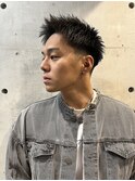 フェードジェットモヒカン短髪アップバング黒髪ショート