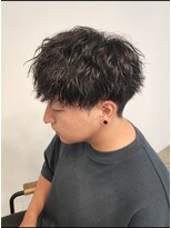 ニアウ 伊勢崎連取店(Niau)&nbsp;刈り上げショートマッシュ縦落ちツイストスパイラルパーマ