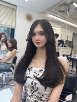 アマトウキョウ 表参道(AMA TOKYO) レイヤーカット 韓国ヘア ミルクティー 高島大登