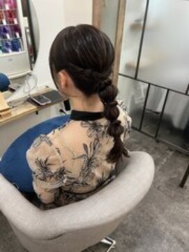 シアアルン 新小岩店(SHEER alun) ボンボン編み下ろし