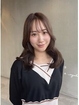 ロロネー(Lolonois)&nbsp;透明感カラーヘーゼルブラウン×レイヤーカット