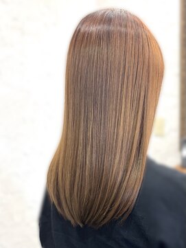 ハテナ(hatena) ツヤ感ベージュ×ロング