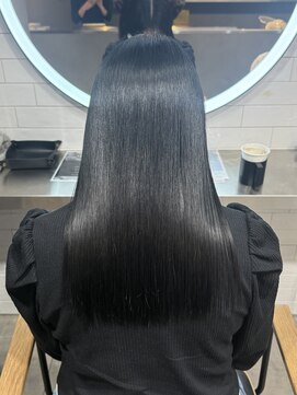 リア(Li'a) ダメージレス縮毛矯正