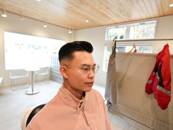 ハローバーバースタジオ(hello barber studio)の写真/ビジネスシーンに最適な本格バーバースタイルをお届け。[メンズカット/フェード/シェービング/眉毛カット]