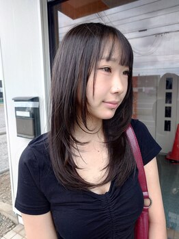 ウィス(WIS)の写真/旬のレイヤースタイルから定番のサイドバングをご提案!