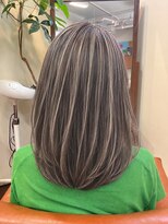 カミーノ ヘアデザイン(Camino Hair Design) 白髪ぼかしハイライト