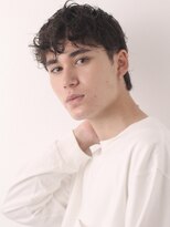エトレ(ETRE)&nbsp;ストリート香る。ラフで動きのあるニュアンスウェーブ