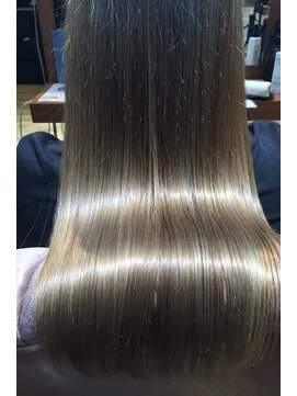 ヘアサロン アティリー(Hair Salon Attirer) 髪質改善/髪質改善梅田/梅田髪質改善【Attirer Akari】