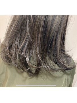 ビビグランジュテ(BiBi) 高知　南国市　BiBi glandjete　愛されハイライトグレージュ