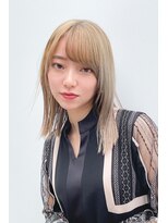 オブヘアーギンザ(Of HAIR GINZA) 春カラー大人かわいいインナーカラー☆ハイトーンベージュミディ