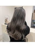 【VERBENA】グレージュのシャドールーツ