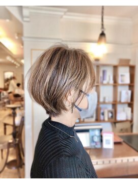 スニップ(Snip) 大人美人ハイライト小顔補正立体カットうるツヤ艶感ウルフ