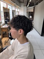 アイズ 海老名(AIZU)&nbsp;ツイストスパイラルパーマ　波巻きパーマ　スペインカール　眉毛