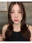 外ハネ前髪なしセンターパートレイヤーくびれセミロング