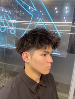 メンズサロン キング 梅田店(Men’s salon K!ng)&nbsp;波巻きツイストスパイラルパーマ/フェザーパーマ/眉毛/メンズ