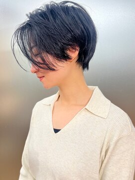 【morio】大人女性長めのショートヘア♪