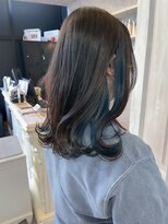 キャアリー(Caary) 福山人気20代30代インナーカラー艶髪ターコイズネイビー小顔
