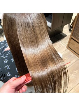 髪屋こころ 浦和美園 髪質改善カラーエステ・ダメージ予防&改善