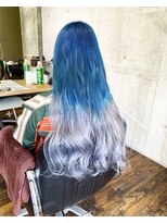ガルボ ヘアー(garbo hair) #ブルーカラー#グラデーション#ホワイトカラー#下村スタイル