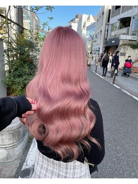 ワンズクロエ 原宿店(ONE's Chloe) ホワイトピンク/テラコッタ/ミニウルフ/くすみブルー[原宿駅]