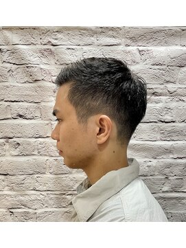 グレイスフル バーバープラチナム 六本木店(Graceful Barber platinum) ショートスタイル