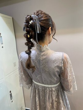 リラス 博多(rilas) ポニーテールヘアアレンジ　もこもこアレンジ　美髪