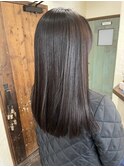 ベージュブラウン