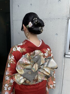 アチーブリス(achieve Liss) 成人式振袖タイトシニヨンヘアセット華やかアップスタイル