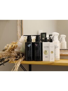 髪にも頭皮にも優しいオーガニックで、環境やカラダにも優しい施術を実現。髪をいたわりながら綺麗が続く。